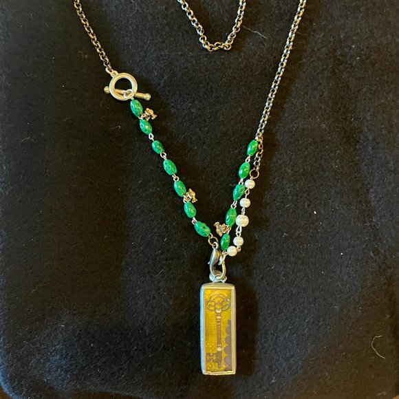 Jewel Kade Necklace with Key/Believe in Magic Charm - Picture 1 of 2